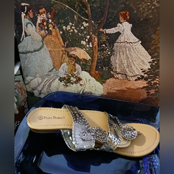 PIERRE DUMAS TAN&GOLD SANDALS🥿🎍🎁SIZE 8M WOMEN,A NEW! GIFT.🩴💖 - Picture 3 of 7